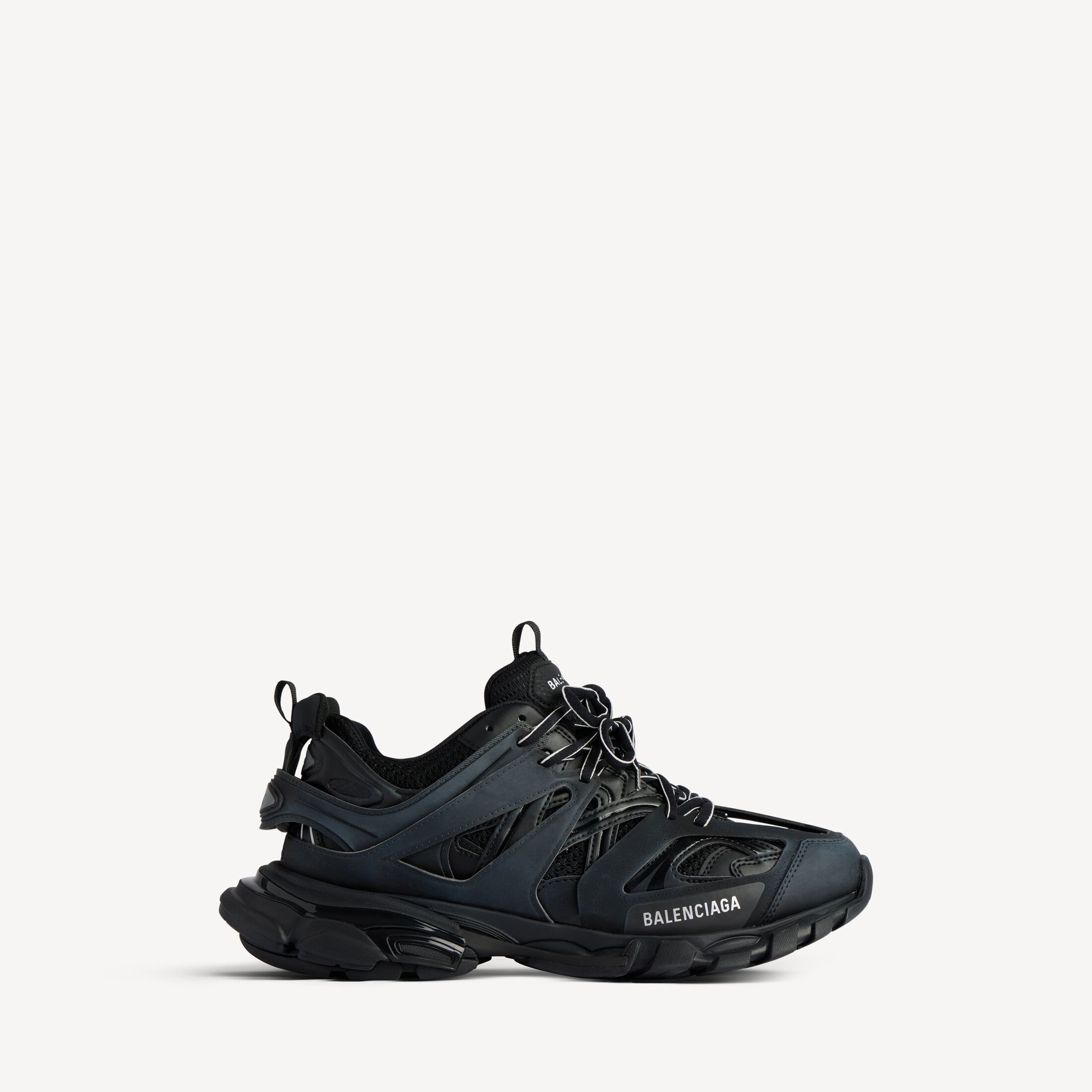 Men's Track Sneaker in Black