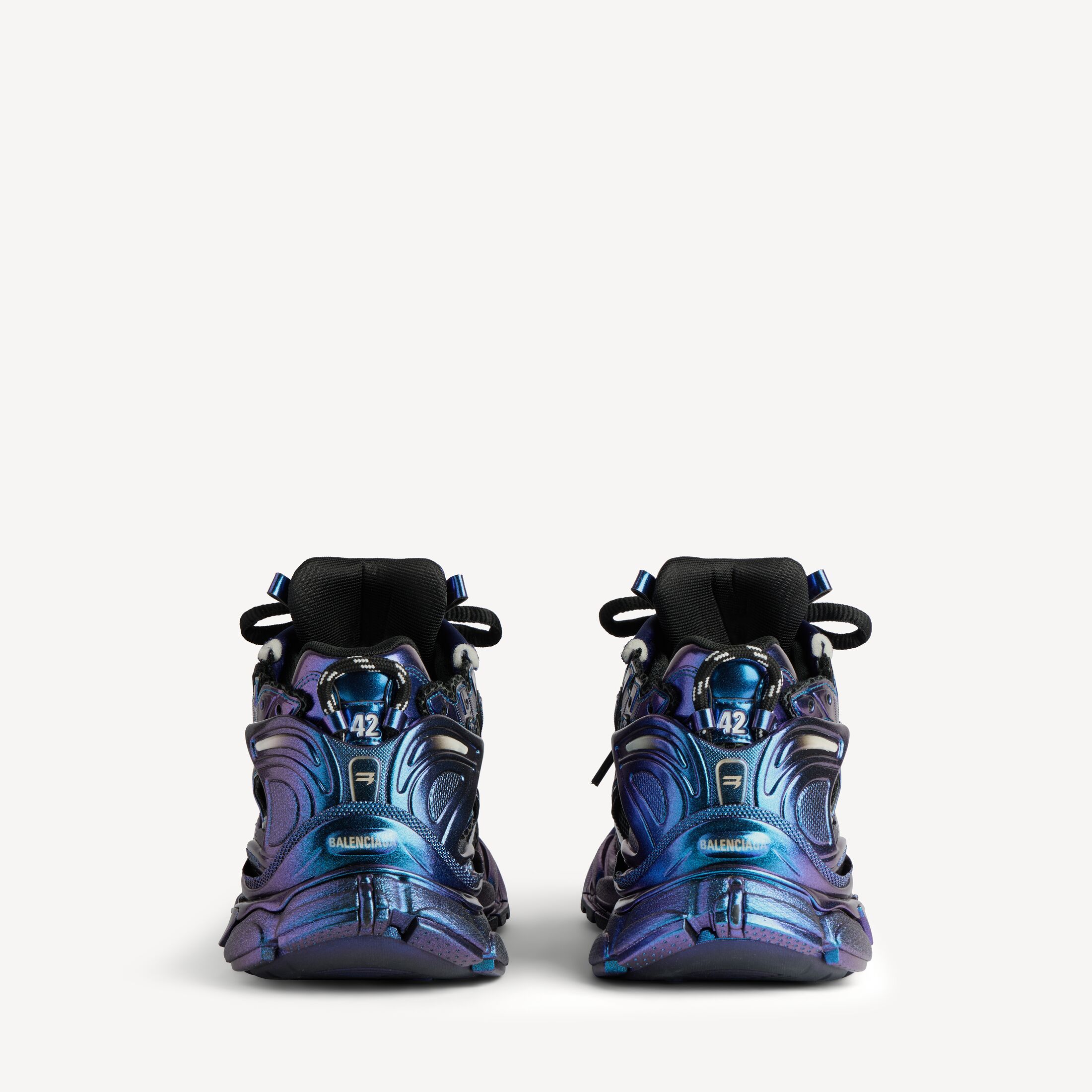 Men's Runner Iridescent Sneaker in Blue 2