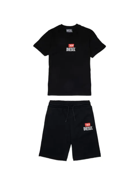 Stibogi drawstring shorts set by Diesel Kids