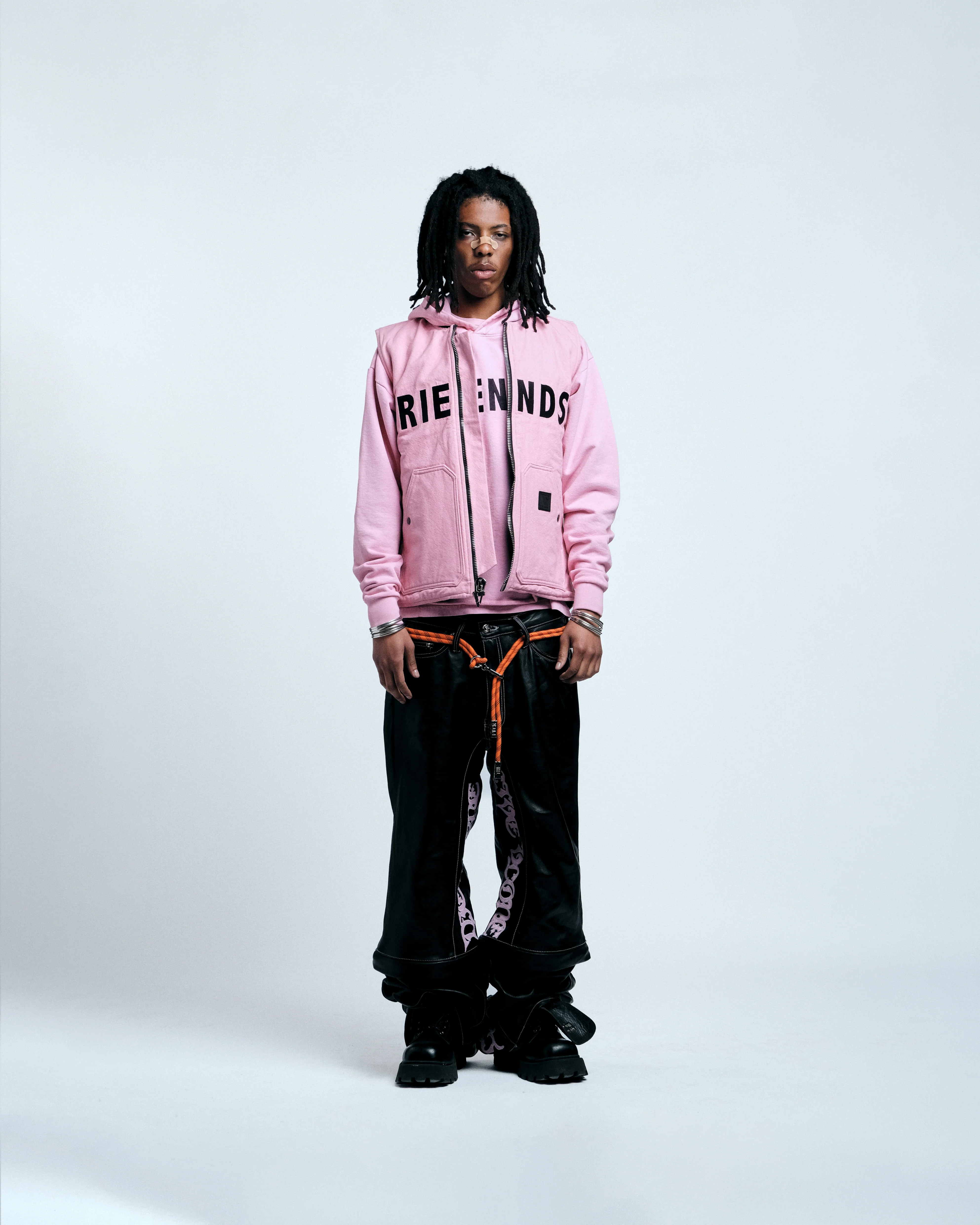 BLACK LIPSTICK FRIENDS- EMBROIDERED HOODIE (Pink) 4