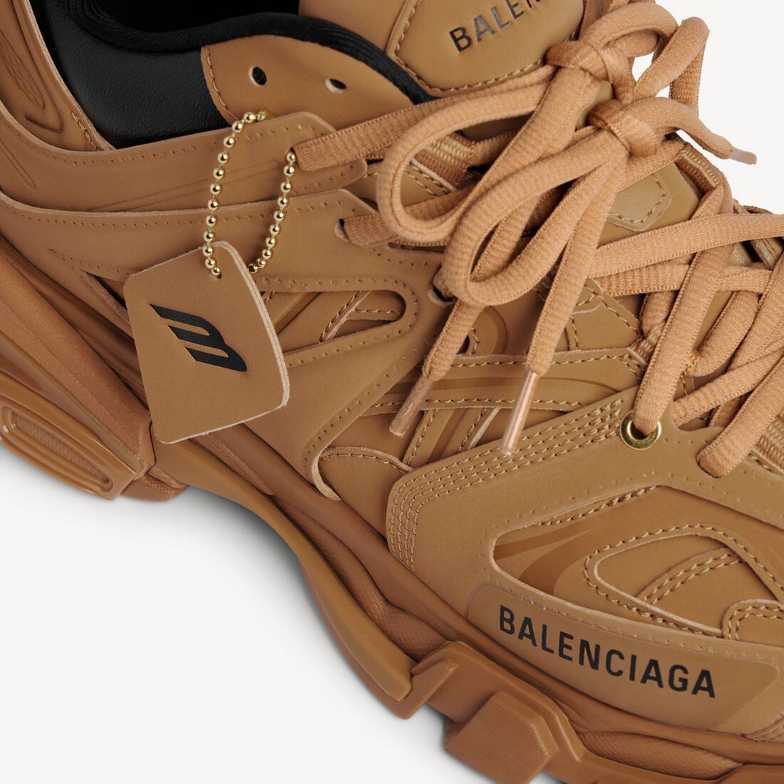 Men's Track Yard Sneaker in Camel/black 3