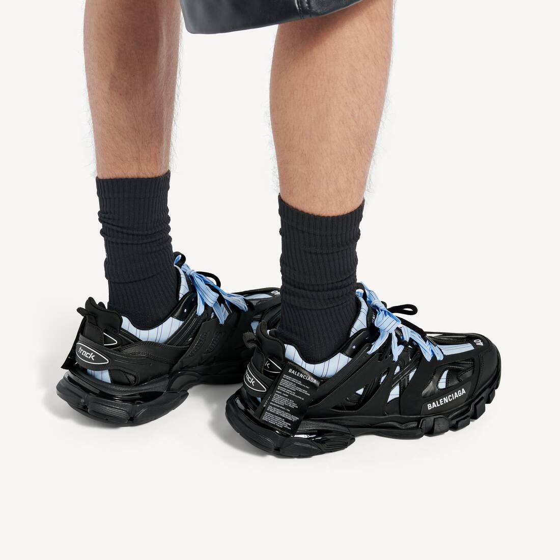 Men's Track Shirt Sneaker in Black/blue 6