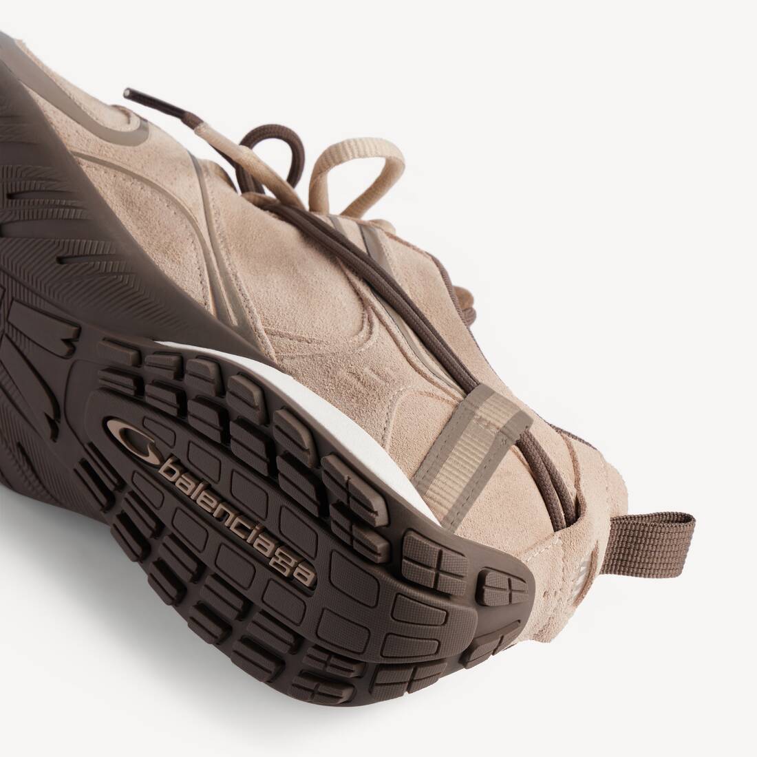 Men's Radar Velvety Sneaker in Beige/brown 6