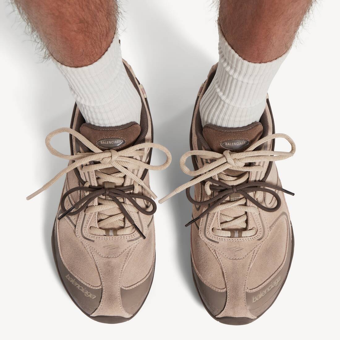 Men's Radar Velvety Sneaker in Beige/brown 7