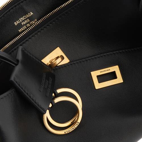 Women's Rodeo Sling Pochette in Black 12