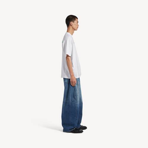 Men's Balenciaga Back Medium Fit T-shirt in White 10