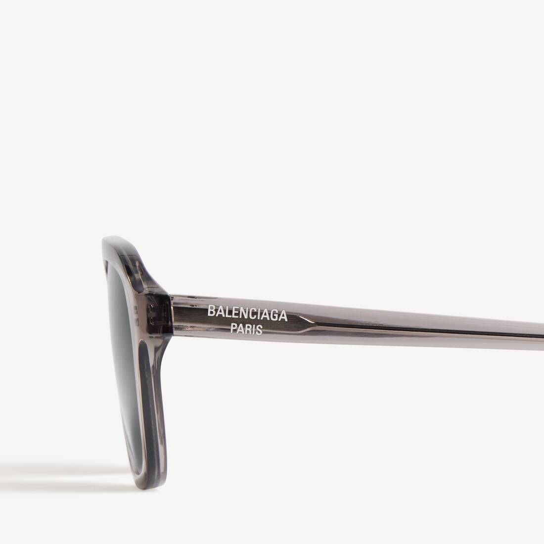 Men's Daily Pilot Sunglasses in Light Grey 6